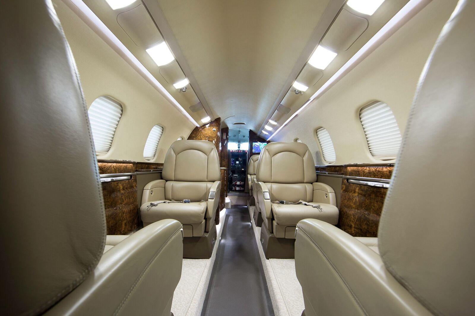 jet aziendale Bombardier Learjet 60 XR